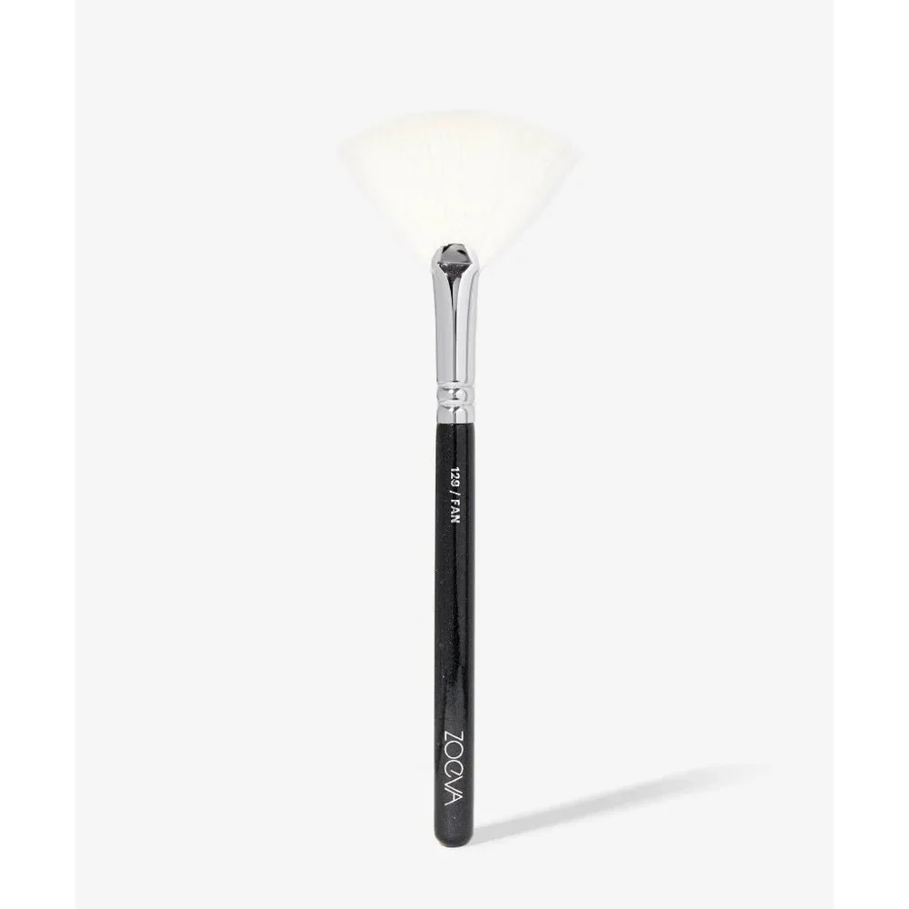 NEW 129 LUXE Flat Fan Brush Makeup Highlighter ZOEVA Germany‎ with Case #60437